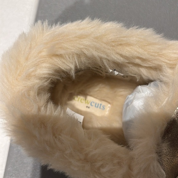 crew cuts - Picture 7 of 7